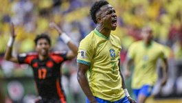 乒乓球混团世界杯：国乒8-0克罗地亚，莎头组合出战拿分