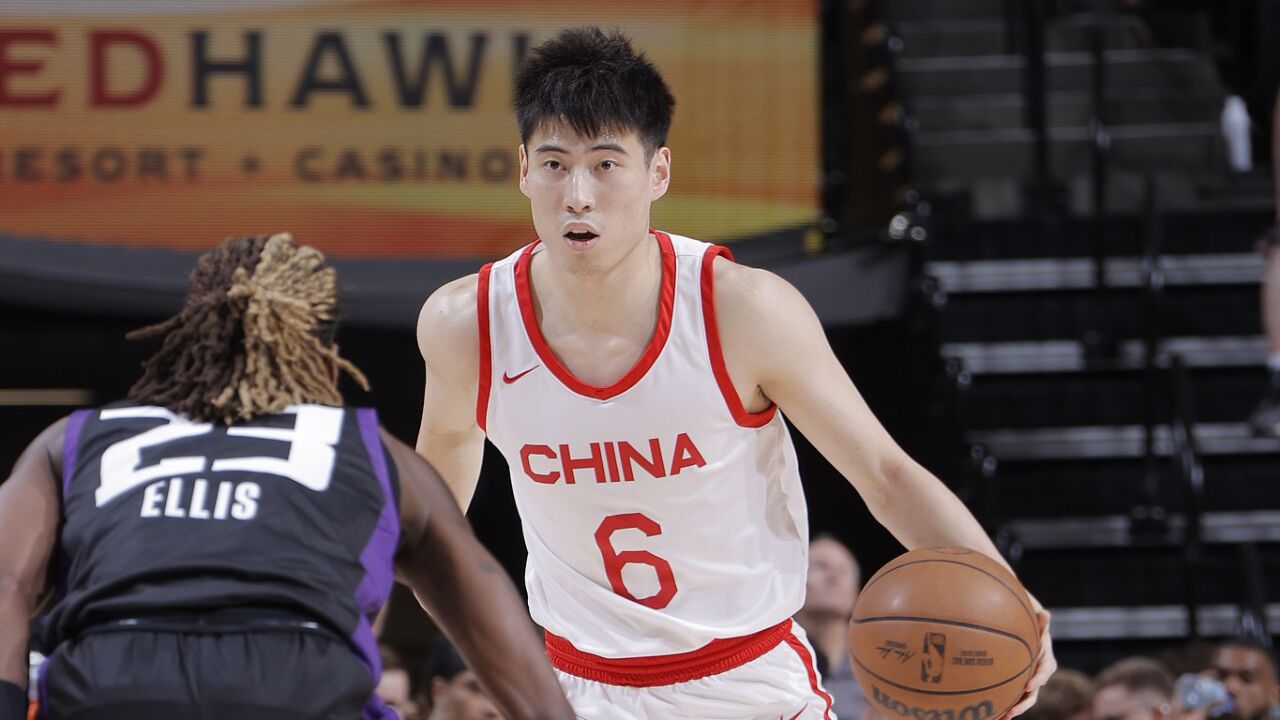 篮球勇士新签球员快速融入