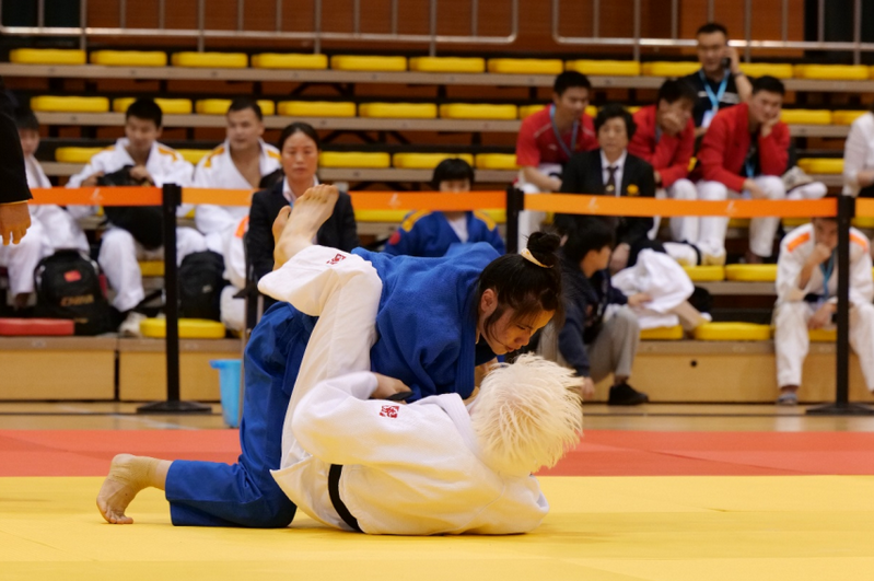 足球中国球员转会费再创新高